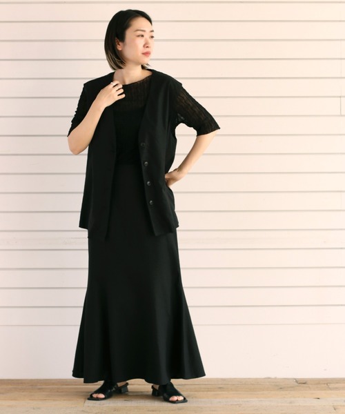 cepo（セポ）の「リネンレーヨン ストレッチベスト　セットアップ可能（ベスト・レディース・オフホワイト/ブラック・M）」の6枚目の写真