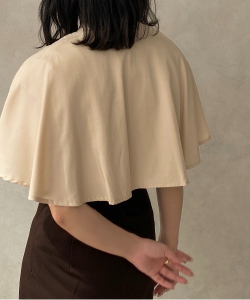 apres jour clair（アプレジュールクレア）の「【apres jour clair】ケープ付フレンチスリーブブラウス【ZOZOTOWN限定アイテム】（シャツ/ブラウス・レディース・ホワイト/ベージュ/アイボリー・フリー/X-LARGE）」の17枚目の写真