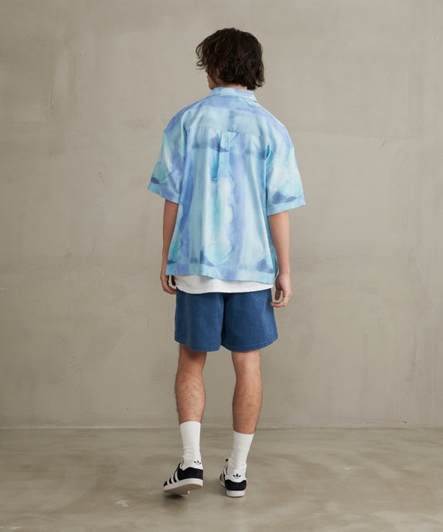 Revo.(レボ)の「Revo. 水彩タッチ アートパターン リラックスフィット 半袖 柄シャツ(シャツ/ブラウス・メンズ・ブルー/パープル/ライム・1/2)」の18枚目の写真