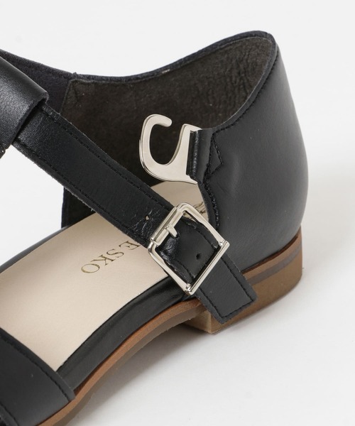 RODE SKO（ロデスコ）の「『MADE IN JAPAN』グルカサンダル（サンダル・レディース・ホワイト/ブラック/キャメル・36/37/38）」の14枚目の写真