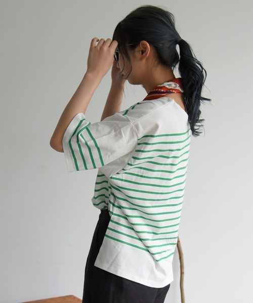 sango（sango）の「パネルボーダーハーフスリーブTシャツ（Tシャツ/カットソー・レディース・ブラック/グレイッシュベージュ/グリーン・FREE）」の9枚目の写真