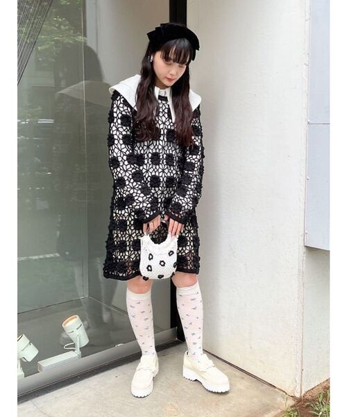 merry jenny（メリージェニー）の「クロシェニットミニワンピース（ワンピース・レディース・アイボリー/ブラック・FREE）」の11枚目の写真