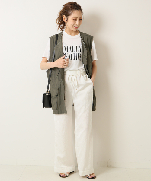 Spick & Span（スピックアンドスパン）の「サテン イージーパンツ（その他パンツ・レディース・ホワイト/ブラック/ベージュ・38/36）」の8枚目の写真