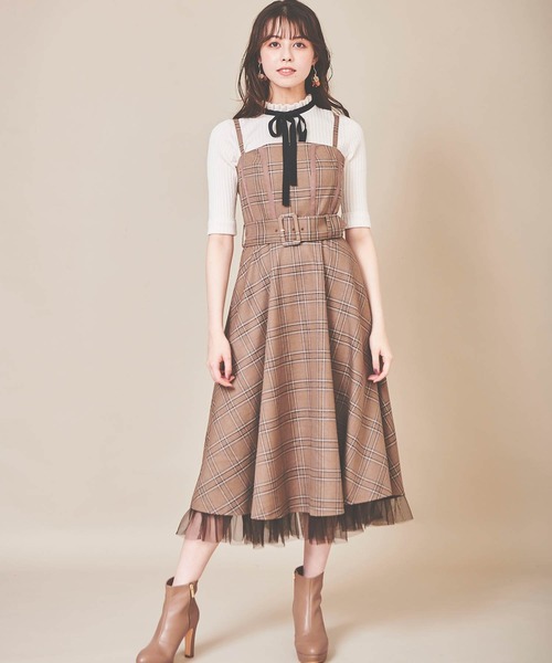 31 Sons de mode（トランテアン　ソン　ドゥ　モード）の「チェックキャミワンピース（ワンピース・レディース・クリーム/ブラウン・36/38）」の5枚目の写真
