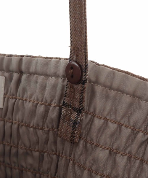 31 Sons de mode（トランテアン　ソン　ドゥ　モード）の「チェックキャミワンピース（ワンピース・レディース・クリーム/ブラウン・36/38）」の16枚目の写真