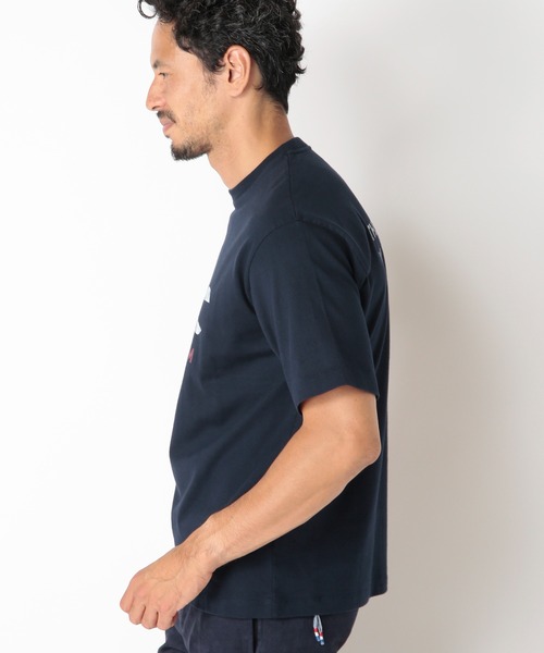 DENHAM（デンハム）の「＜DENHAM/デンハム＞グラフィックプリントTシャツ（Tシャツ/カットソー・メンズ・ホワイト/ネイビー・02/03）」の11枚目の写真