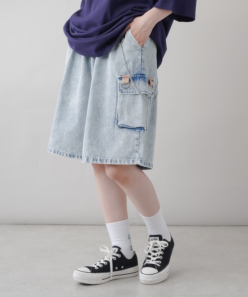 SPINNS(スピンズ)の「ウォレットチェーン付 ツイル ハーフカーゴパンツ(カーゴパンツ・レディース・オフホワイト/カモフラージュ/ブラック/ブルー系その他/グリーン/ブラック系その他/ベージュ・ONESIZE)」の7枚目の写真