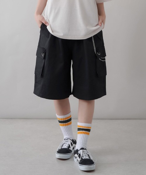 SPINNS(スピンズ)の「ウォレットチェーン付 ツイル ハーフカーゴパンツ(カーゴパンツ・レディース・オフホワイト/カモフラージュ/ブラック/ブルー系その他/グリーン/ブラック系その他/ベージュ・ONESIZE)」の3枚目の写真