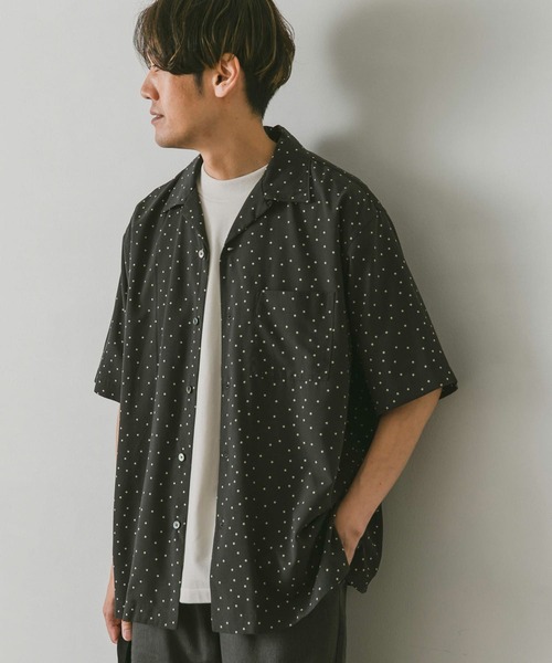 URBAN RESEARCH DOORS（アーバンリサーチドアーズ）の「ドットプリントショートスリーブシャツ（シャツ/ブラウス・メンズ・ネイビー/ブラック・MEDIUM/LARGE）」の4枚目の写真