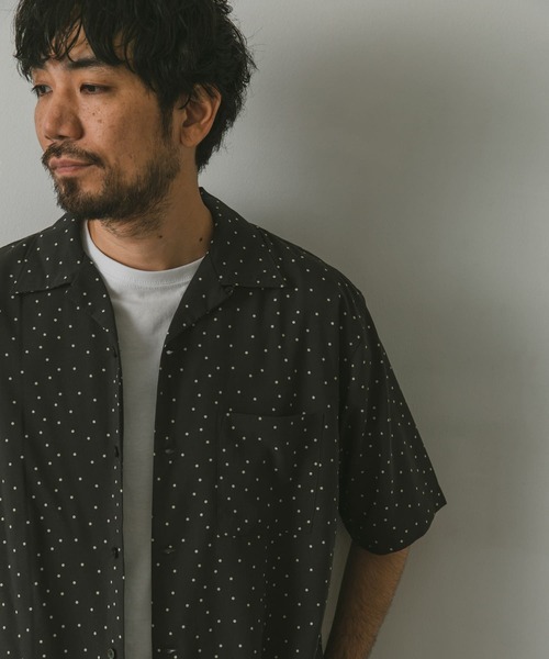 URBAN RESEARCH DOORS（アーバンリサーチドアーズ）の「ドットプリントショートスリーブシャツ（シャツ/ブラウス・メンズ・ネイビー/ブラック・MEDIUM/LARGE）」の9枚目の写真