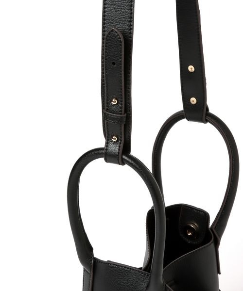 mysty woman(ミスティウーマン)の「2WAYショルダーBAG 126276(ショルダーバッグ・レディース・ブラック/アイボリー・FREE)」の19枚目の写真