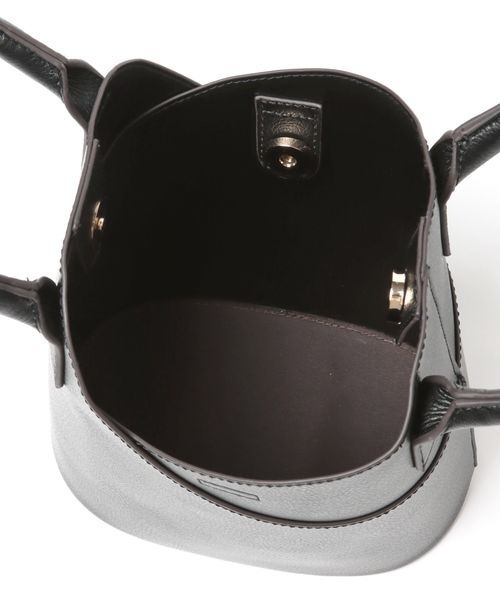 mysty woman(ミスティウーマン)の「2WAYショルダーBAG 126276(ショルダーバッグ・レディース・ブラック/アイボリー・FREE)」の20枚目の写真
