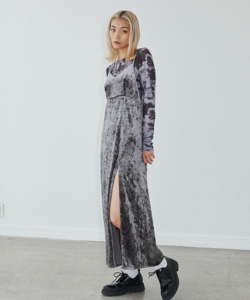 FIG&VIPER（フィグアンドバイパー）の「ベロアスリットキャミワンピース（ワンピース・レディース・ブラック/グレー/ピンク・FREE）」の19枚目の写真