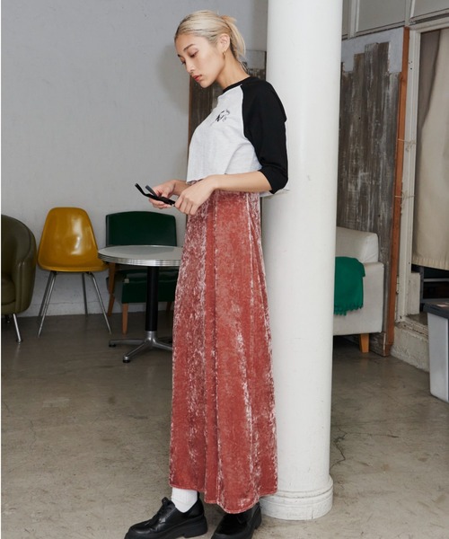 FIG&VIPER（フィグアンドバイパー）の「ベロアスリットキャミワンピース（ワンピース・レディース・ブラック/グレー/ピンク・FREE）」の10枚目の写真