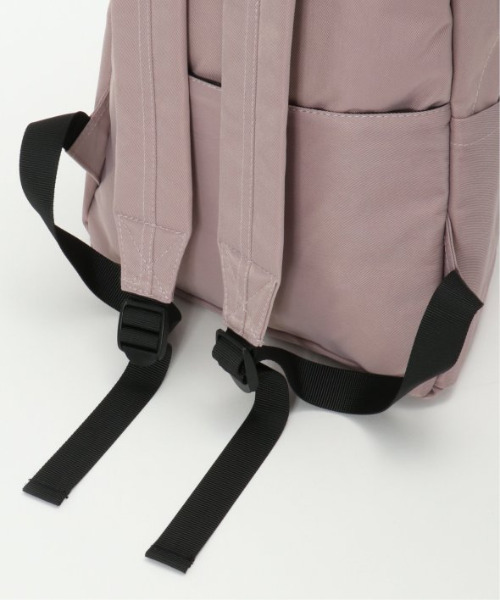 LBC（エルビーシー）の「撥水ナイロンリュック（バックパック/リュック・レディース・チャコールグレー/ブラック/プラム/オリーブ/ベージュ/ブルー・FREE）」の13枚目の写真