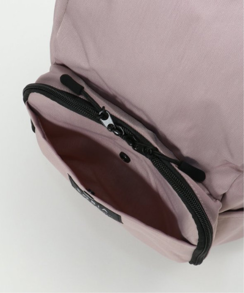 LBC（エルビーシー）の「撥水ナイロンリュック（バックパック/リュック・レディース・チャコールグレー/ブラック/プラム/オリーブ/ベージュ/ブルー・FREE）」の17枚目の写真