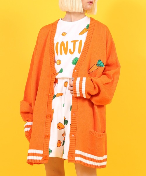 PUNYUS（プニュズ）の「フード刺繍カーディガン（カーディガン/ボレロ・レディース・イエロー/レッド/ブラック/ブルー/パープル/ピンク/オレンジ/ライトパープル/グリーン/サックスブルー・1/4/2/3）」の17枚目の写真