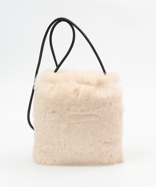 Honeys（ハニーズ）の「エコファーショルダーＢａｇ（ショルダーバッグ・レディース・ベージュ/グレー/アイボリー/モカ・FREE）」の20枚目の写真