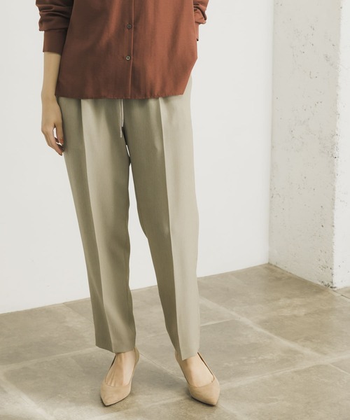 URBAN RESEARCH(アーバンリサーチ)の「ツイルドロストテーパードパンツ(その他パンツ・レディース・ブラック/ベージュ/カーキ・38/36/34)」の14枚目の写真