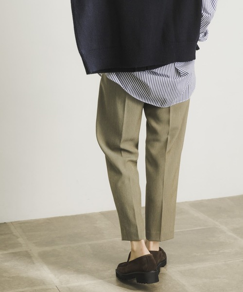 URBAN RESEARCH(アーバンリサーチ)の「ツイルドロストテーパードパンツ(その他パンツ・レディース・ブラック/ベージュ/カーキ・38/36/34)」の20枚目の写真