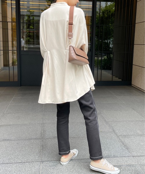 StyleSea（スタイルシー）の「バックタックチュニックブラウス（シャツ/ブラウス・レディース・アイボリー/オレンジ/ブルー・FREE）」の15枚目の写真