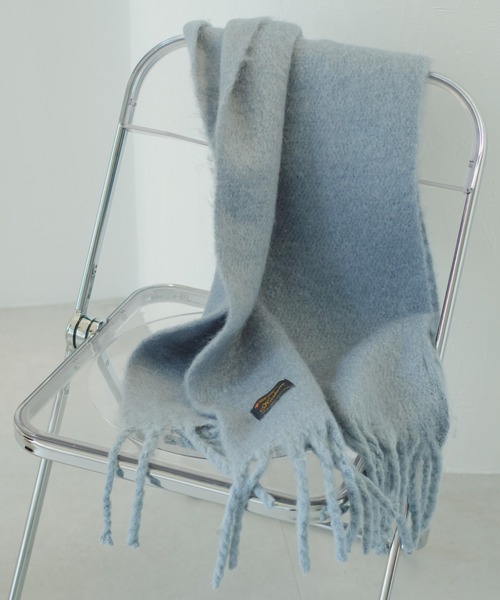 Kastane(カスタネ)の「【新色追加】太フリンジストール/マフラー(マフラー・レディース・モカ/ピンク/アイボリー/パープル/サックスブルー・FREE)」の3枚目の写真