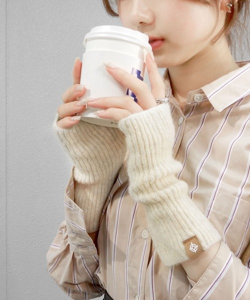 minia（ミニア）の「カラーリブアームウォーマー（アームカバー・レディース・モカ/グリーン/ブラウン/ブラック/アイボリー・FREE）」の15枚目の写真