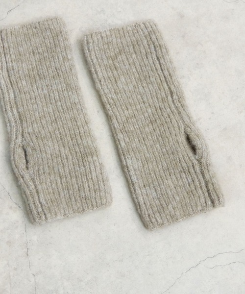 minia（ミニア）の「カラーリブアームウォーマー（アームカバー・レディース・モカ/グリーン/ブラウン/ブラック/アイボリー・FREE）」の18枚目の写真