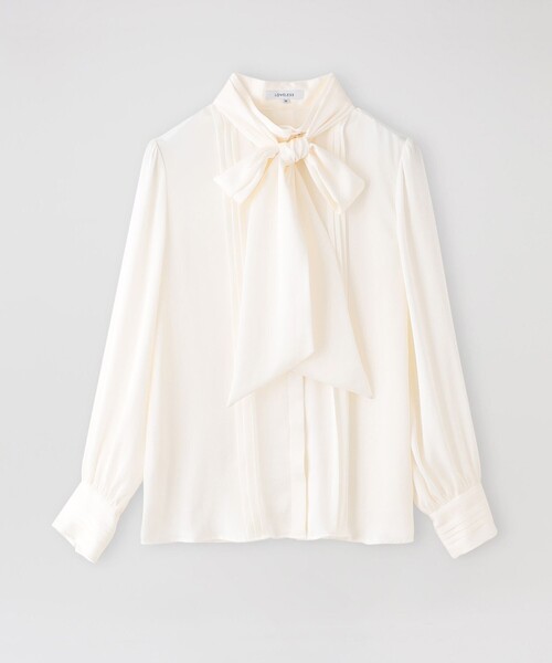 LOVELESS（ラブレス）の「ワイドボウ タックブラウス（シャツ/ブラウス・レディース・ネイビー/オフホワイト/ライトベージュ/グリーン系その他3・36/34）」の2枚目の写真