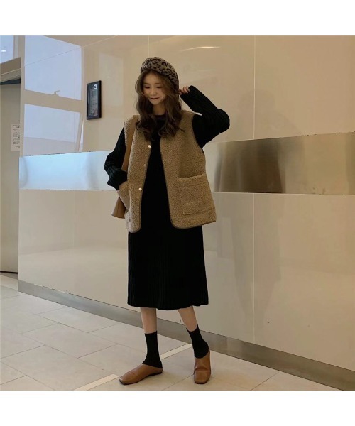 DEVICE（デバイス）の「ポケット付き ボタン ボアベスト（ベスト・レディース・ブラウン/ベージュ・FREE）」の9枚目の写真