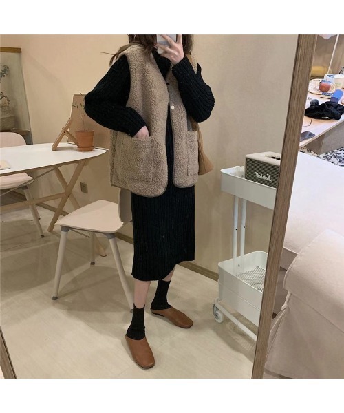 DEVICE（デバイス）の「ポケット付き ボタン ボアベスト（ベスト・レディース・ブラウン/ベージュ・FREE）」の14枚目の写真