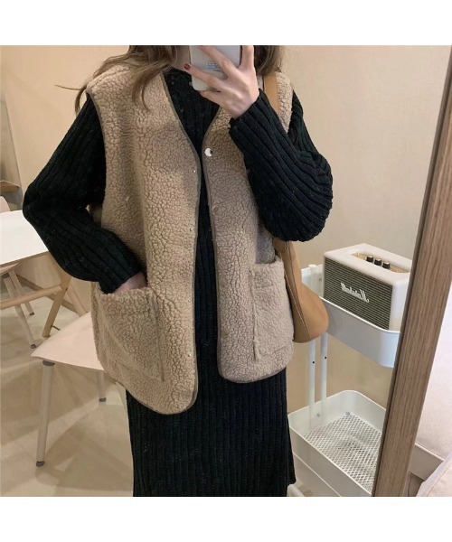 DEVICE（デバイス）の「ポケット付き ボタン ボアベスト（ベスト・レディース・ブラウン/ベージュ・FREE）」の5枚目の写真