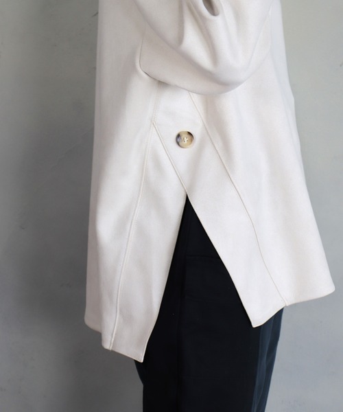 BITTOKO（ビットコ）の「H/Nサイド釦プルオーバー（Tシャツ/カットソー・レディース・ブラック/オフホワイト/ブルー・FREE）」の12枚目の写真