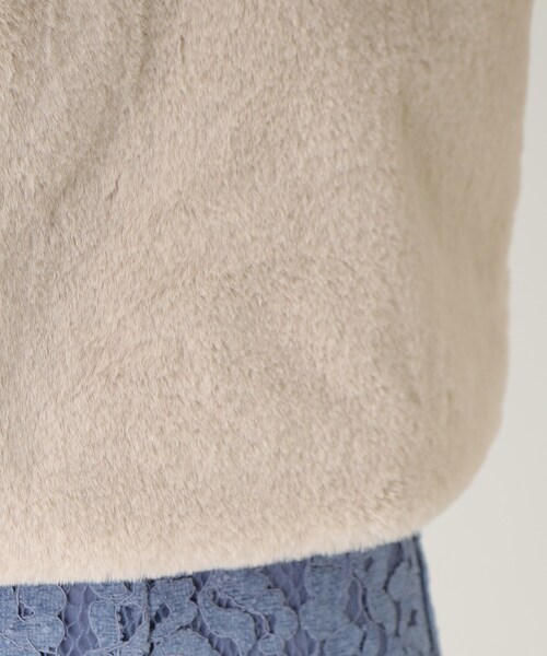 index（インデックス）の「◆ノーカラー ショートファーコート【DRESS】（ノーカラーコート・レディース・ブラウン系その他/ライトグレー・36/38/40/42）」の18枚目の写真