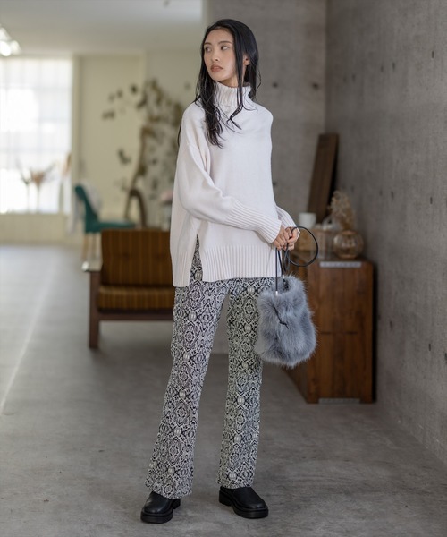 clear(クリア)の「ジャガードカットフレアパンツ(その他パンツ・レディース・ブラック/ブラウン・F)」の13枚目の写真