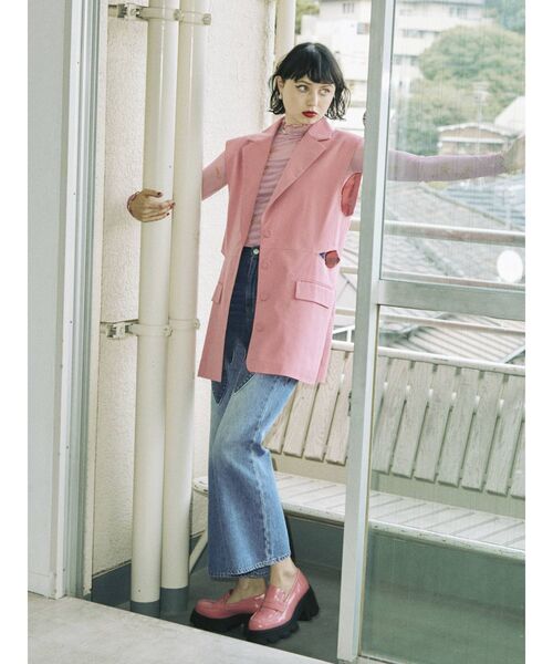 jouetie（ジュエティ）の「カットアウトテーラードベスト【ジレ】（ベスト・レディース・ネイビー/ピンク/グレー・MEDIUM）」の21枚目の写真