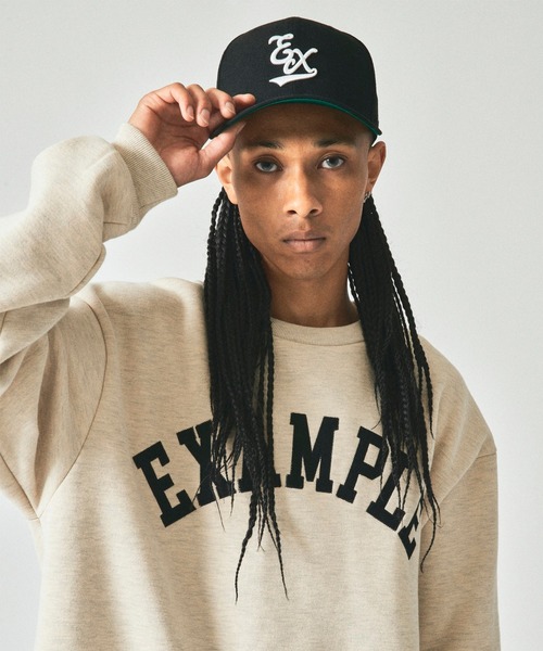 EXAMPLE（エグザンプル）の「EXAMPLE ARCH LOGO CREWNECK（スウェット・メンズ・オートミール/ブラック・M/L/XL）」の3枚目の写真