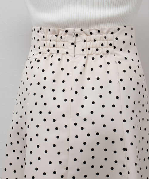 NOLLEY’S（ノーリーズ）の「グログランフレアスカート（スカート・レディース・ホワイト系その他4/ブラック系その他3・36/38）」の18枚目の写真