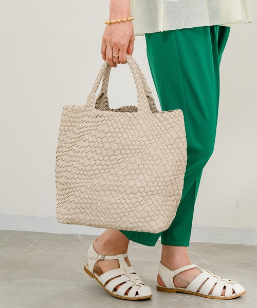 Shiraleah（シャラレア）の「【KATHARINE ROSS】Shiraleah PUレザー編み込みトートバッグ（トートバッグ・レディース・アイボリー・MEDIUM）」の10枚目の写真