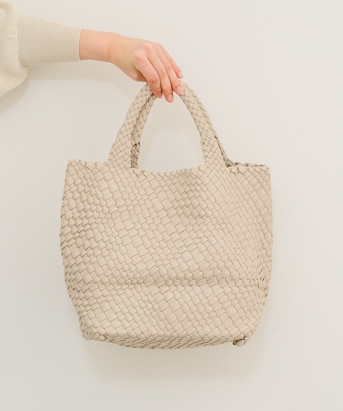 Shiraleah（シャラレア）の「【KATHARINE ROSS】Shiraleah PUレザー編み込みトートバッグ（トートバッグ・レディース・アイボリー・MEDIUM）」の14枚目の写真