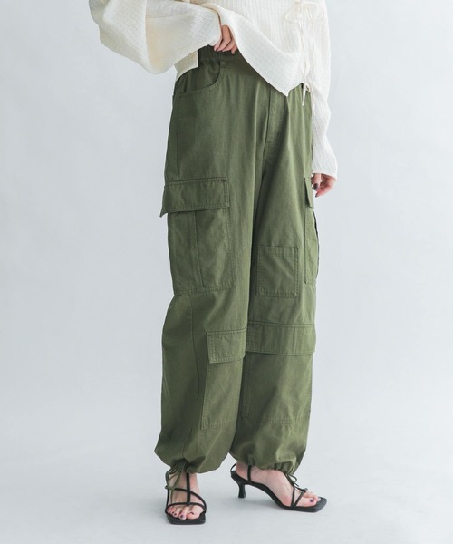 KBF（ケイビーエフ）の「ポケットディティールカーゴパンツ（その他パンツ・レディース・ネイビー/オフホワイト/カーキ・ONE）」の2枚目の写真
