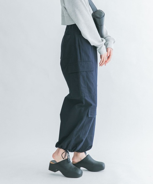 KBF（ケイビーエフ）の「ポケットディティールカーゴパンツ（その他パンツ・レディース・ネイビー/オフホワイト/カーキ・ONE）」の20枚目の写真