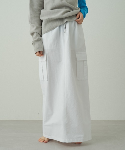 earthy（アーシー）の「【撥水】ロングタイトスカート（スカート・レディース・カーキ/ホワイト/ブラック・S/M）」の5枚目の写真