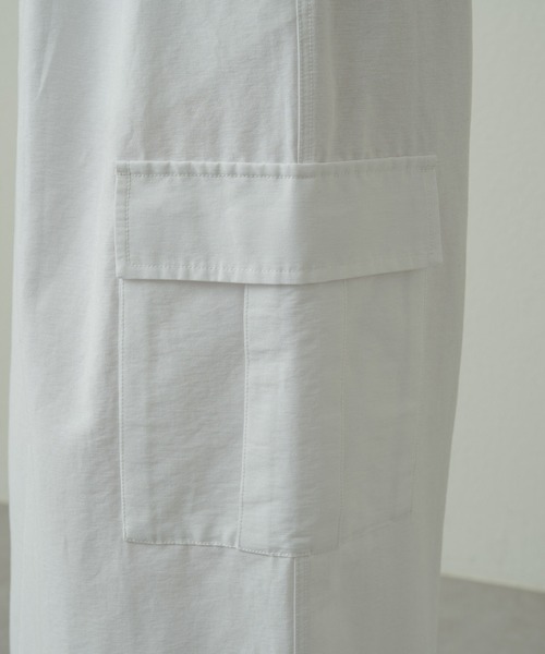 earthy（アーシー）の「【撥水】ロングタイトスカート（スカート・レディース・カーキ/ホワイト/ブラック・S/M）」の14枚目の写真