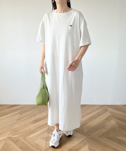 POLOCHAMPS(ポロチャンプス)の「【POLOCHAMPS/ポロチャンプス】別注 ワンポイント刺繍 半袖Tシャツワンピース(ワンピース・レディース・ブラック/ライトグレー/ベージュ・FREE)」の11枚目の写真
