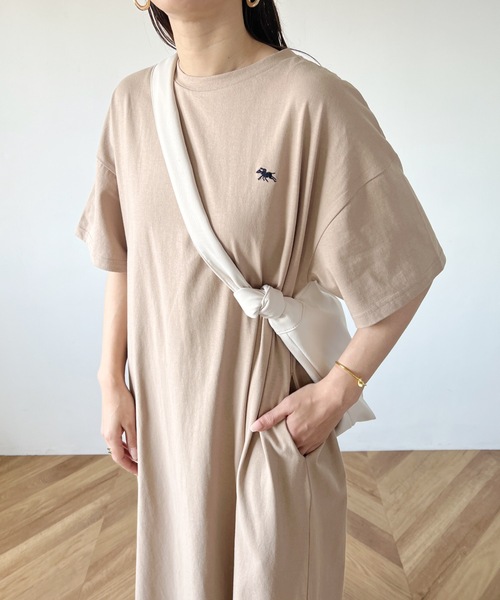 POLOCHAMPS(ポロチャンプス)の「【POLOCHAMPS/ポロチャンプス】別注 ワンポイント刺繍 半袖Tシャツワンピース(ワンピース・レディース・ブラック/ライトグレー/ベージュ・FREE)」の21枚目の写真