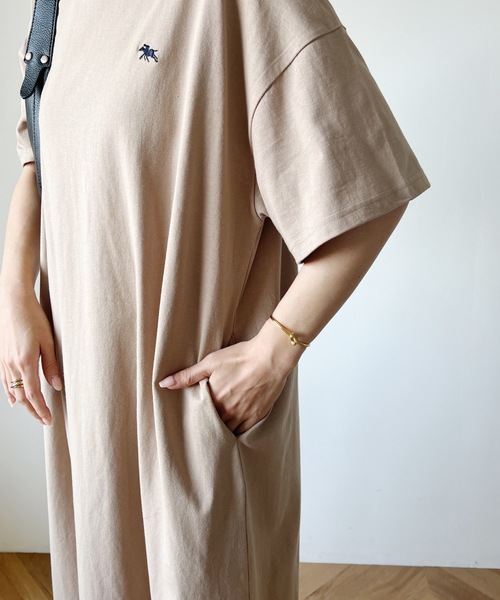 POLOCHAMPS(ポロチャンプス)の「【POLOCHAMPS/ポロチャンプス】別注 ワンポイント刺繍 半袖Tシャツワンピース(ワンピース・レディース・ブラック/ライトグレー/ベージュ・FREE)」の13枚目の写真