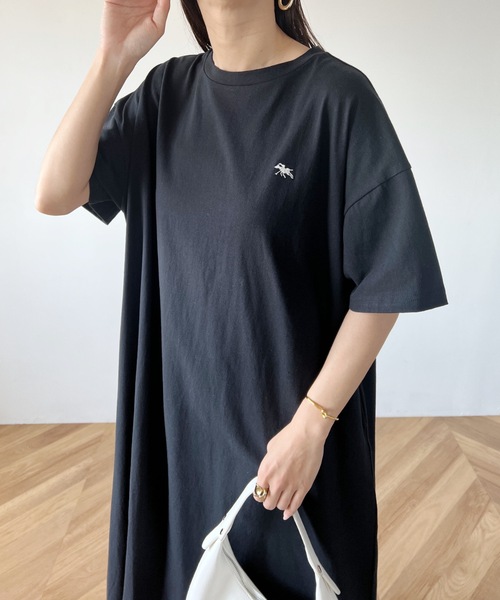 POLOCHAMPS(ポロチャンプス)の「【POLOCHAMPS/ポロチャンプス】別注 ワンポイント刺繍 半袖Tシャツワンピース(ワンピース・レディース・ブラック/ライトグレー/ベージュ・FREE)」の22枚目の写真