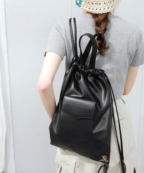 minia（ミニア）の「フェイクレザーナップ（バックパック/リュック・レディース・ブラック/ブラウン/チェック/ガンメタ・FREE）」の2枚目の写真