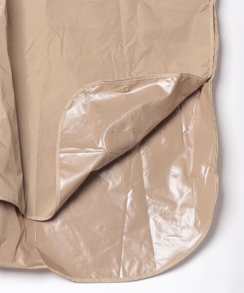 KiU（キウ）の「KiU/キウ レインコート/ポンチョ ニュースタンダードポンチョ K163-911-R（レインコート/ポンチョ・メンズ・ベージュ・FREE）」の7枚目の写真